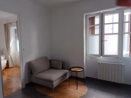 t1 bis meuble rdc renove rue parmentier 7 eme
