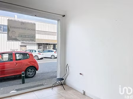 location locaux professionnels 0 pièces 60 m² à lesigny (77150)  1 450 €