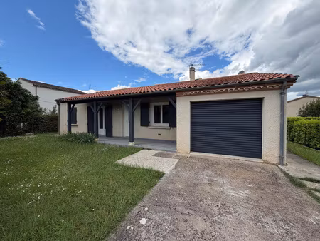 bias - jolie maison de plain pied avec garage et jardin