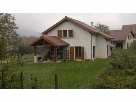 location maison 6 pièces 124 m² à saint-martin-d’uriage (38410)