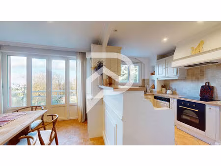 a vendre appartement le port-marly 4 pieces 83m² double séjour 2 chambres parking cave