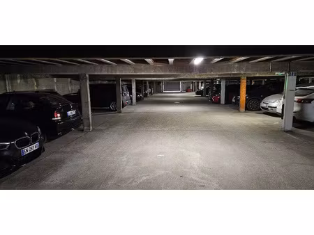 parking en sous-sol à courbevoie centre