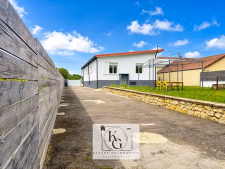 maison familiale 108 m2 + dépendance 67 m2  garage