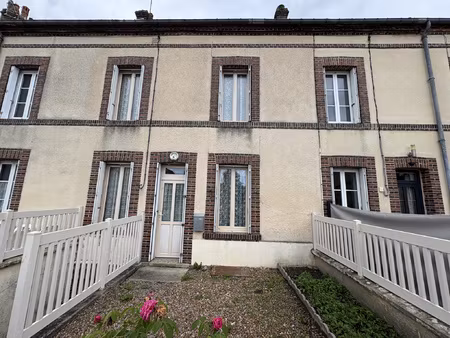 maison de bourg en exclusivité 2h15 de paris  1h de la mer