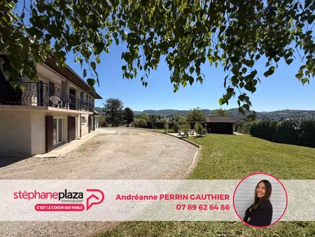 maison lons le saunier 6 pièce(s) 200 m2