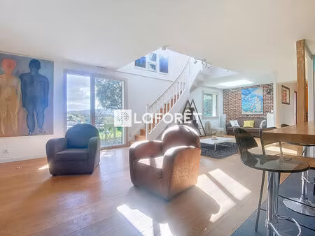 massieux  beaux volumes et vue dégagée