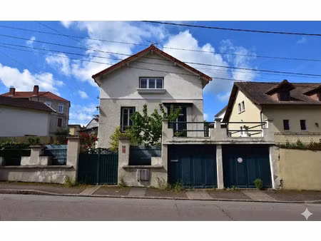 maison roanne m² t-5 à vendre  179 000 €