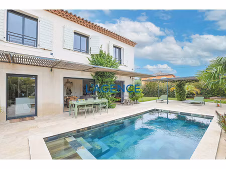 villa individuelle de 130 m2 avec terrain arbore expose au s
