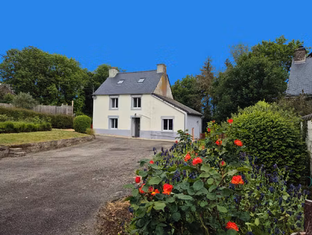 maison en pierres sous ardoises charme authentique & poten
