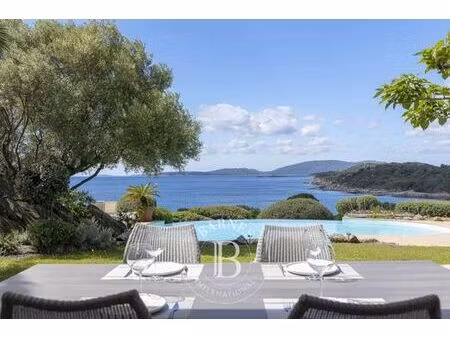 villa de 8 pièces de luxe en location sainte-lucie de porto-vecchio  corse