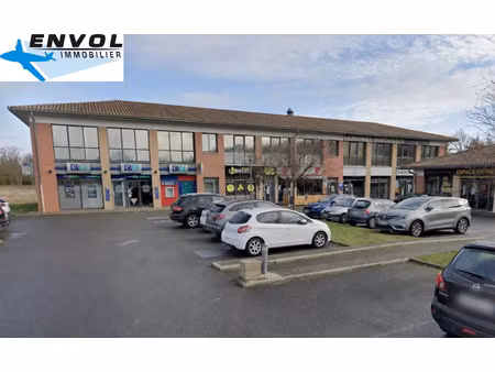 location bureau 1 pièce 149 m² à cornebarrieu (31700)
