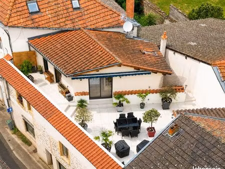 maison de village 6 pièces 163 m²
