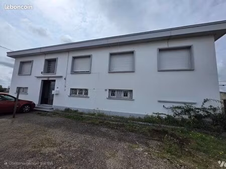 immeuble 154 m² fauillet