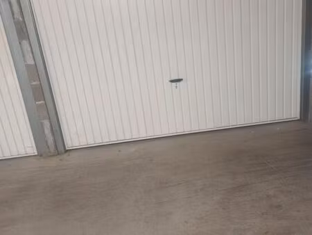 garage sécurisé pont chabrol
