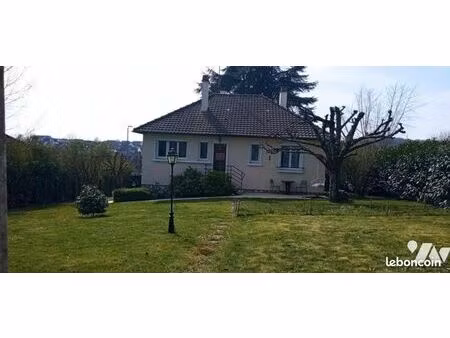 pavillon 5 pièces 67 m²