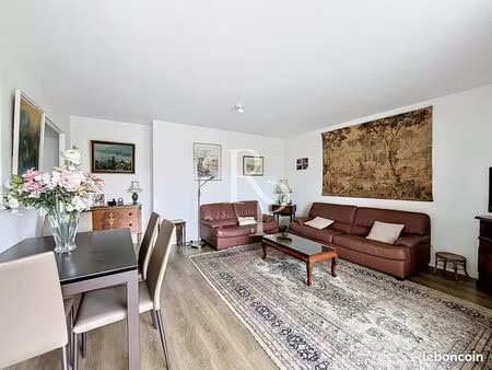 appartement 3 pièces 75 m²