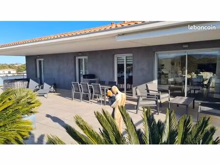 particulier vends villa sur le toit de 105m² proche fréjus-saint-raphaël