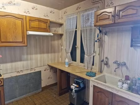maison 8 pièces 133 m²