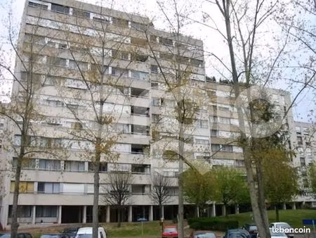 appartement 3 pièces 77 m²