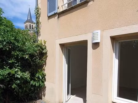 maison de ville proche gare à louer à la queue les yvelines (78940)