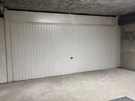 grand box à louer