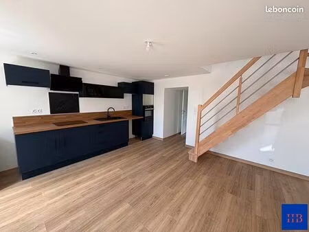 maison 3 pièces 80 m²
