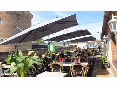 restaurant 190 m2 terrasse