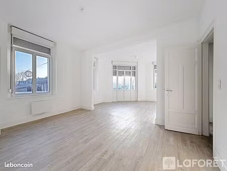 appartement 3 pièces 118 m²