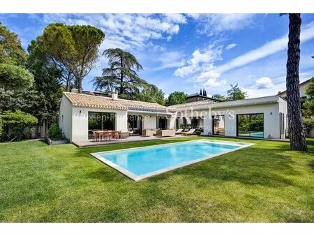maison de luxe à louer à aix-en-provence : 9 500 €/mois | 278m²