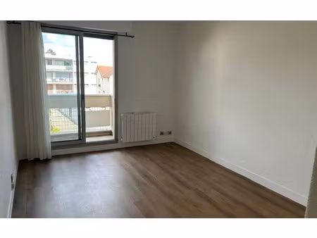 location appartement  21.27 m² t-1 à chelles  630 €