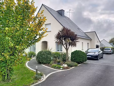 à vendre à noyal-muzillac  maison prête à vivre et prestations soignées