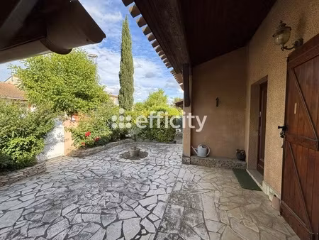 maison 4 pièces - 139 m²