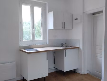 appartement 1 pièce rénové - barentin centre