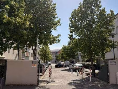 location appartement 3 pièces à nantes pont du cens - petit port (44000) : à louer 3 pièce
