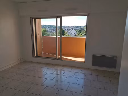 location appartement 1 pièce 21 m² à arpajon (91290)