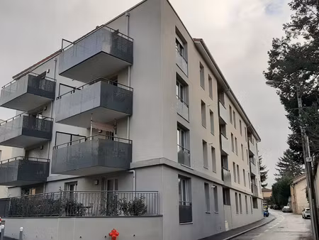 location appartement 1 pièce 22 m² à neuville-sur-saône (69250)