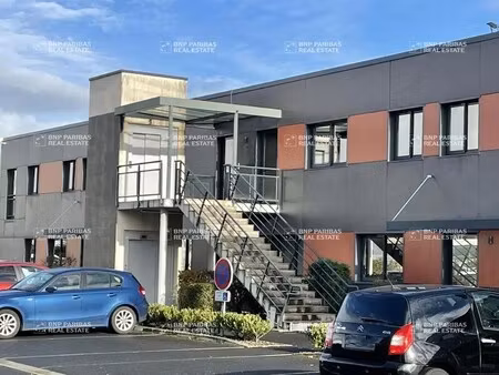 location bureaux 375 m² à 760 m²