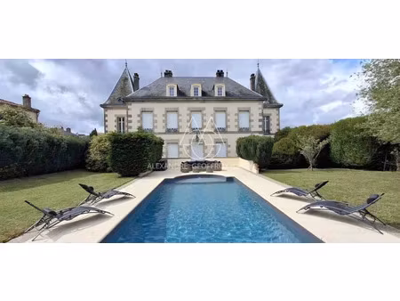 maison à vendre chalus 11 pièce(s) 406m2 895 000€