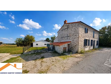 location maison 5 pièces 140 m² à les lucs-sur-boulogne (85170)