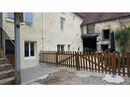 maison de 135 m² à vanvey