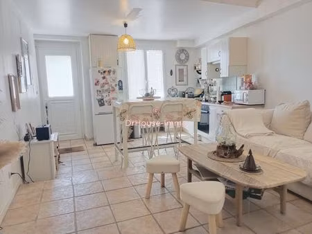 appartement atypique t3 carnoules