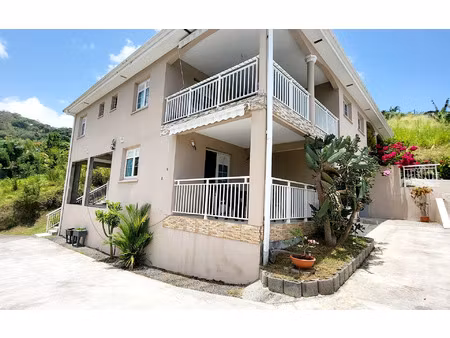 location appartement  61.51 m² t-3 à sainte-luce  1 200 €