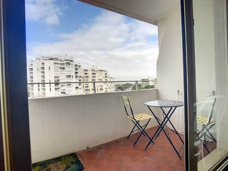 studio meuble a l'annee - disponible mi-juin 2026