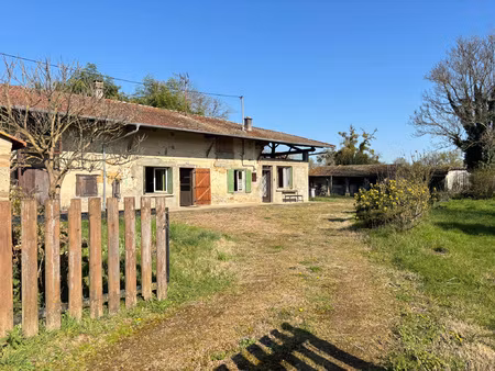 grieges! ferme à rénover 108m2 habitables ! 2 670m2 de terra