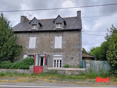 a vendre chez blot immobilier de pleudihen sur rance - maison t8 - st-pierre-de-plesguen