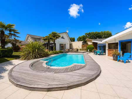 superbe villa 4 chambres quartier du betey