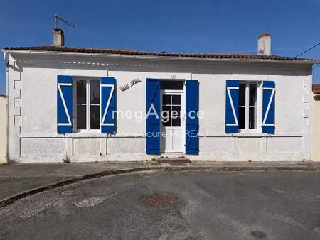 maison de village à vendre au château d'oléron