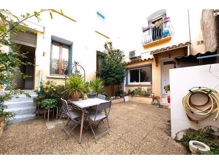 maison de village avec patio et petite maison indépendante