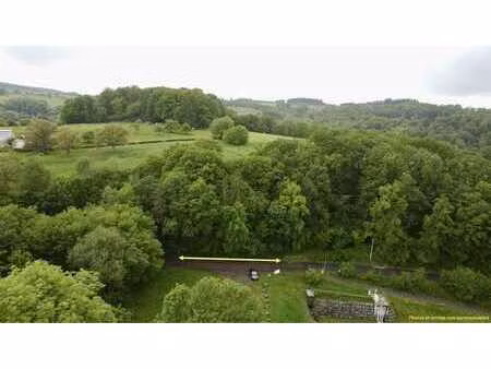 terrain dans le beau village d'awenne