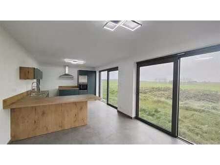 nouvelle construction de type villa moderne avec 3 chambres